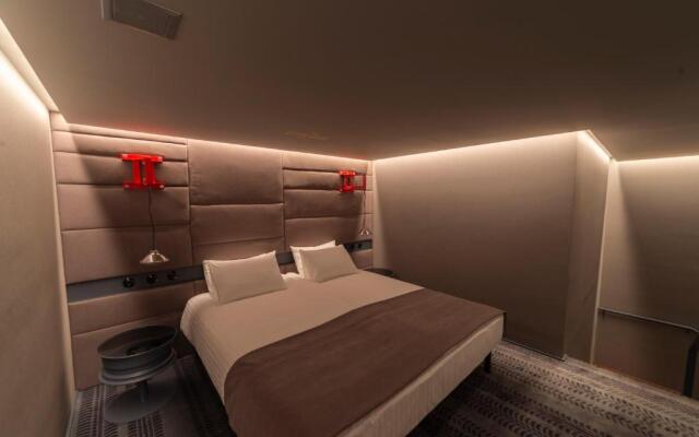 Design Hotel Road