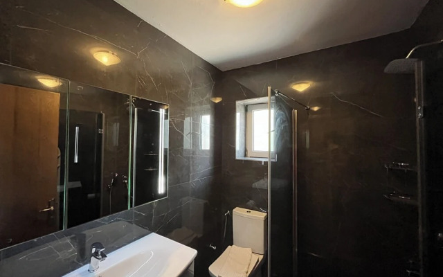 Farrys Boutique Hotel & Beach Club