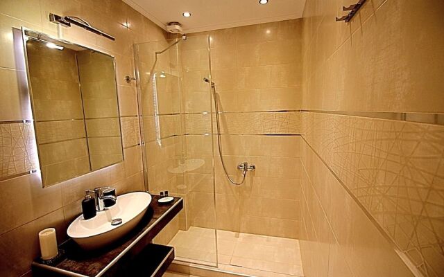 Sky Rays Luxury Apartments