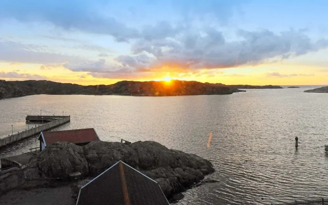 Panoramic Sea Views in Skarhamn-by Traum