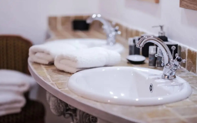 Proven ale House With Pool and spa