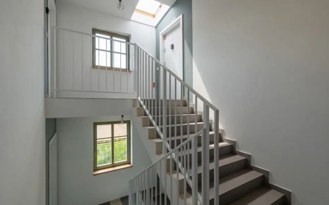 Dietla Apartment With A/C by Renters