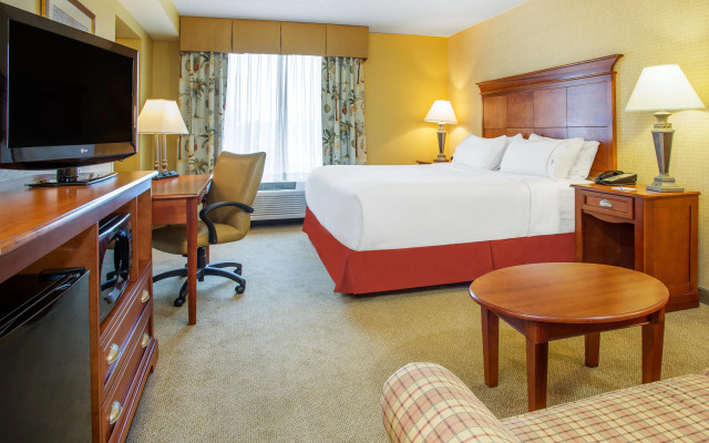 Holiday Inn Express & Suites Bloomington by IHG - фото 4