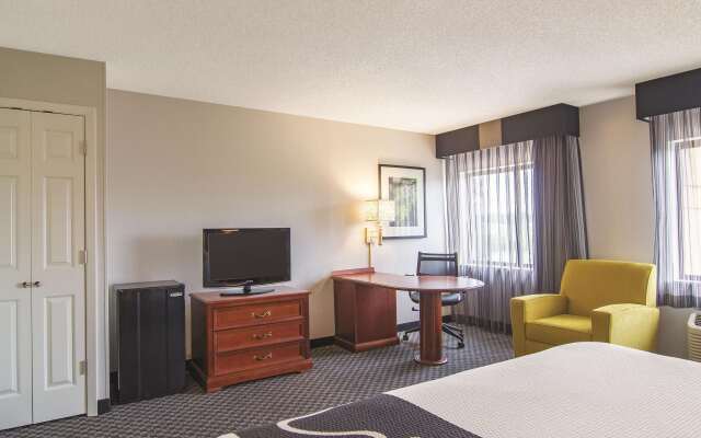 Wingate by Wyndham Brunswick GA / I-95