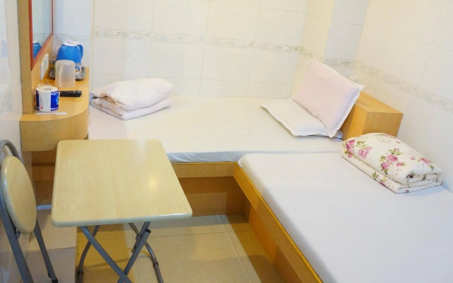 Yue Ka Hotel - 52-54 Argyle Street
