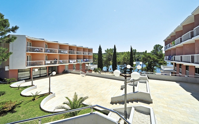 Centinera Resort & Camping