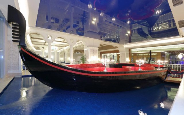 Sueno Hotels Deluxe Belek - All Inclusive Hotel