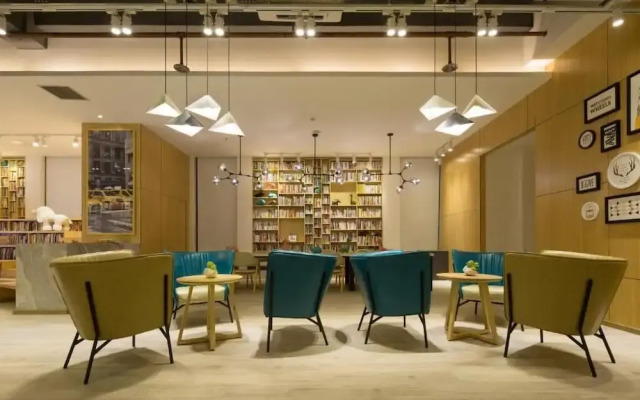Idea Jar Hotel