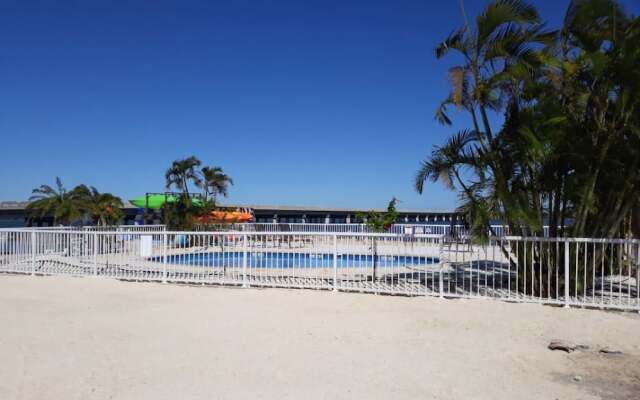 Old Wooden Bridge Resort and Marina
