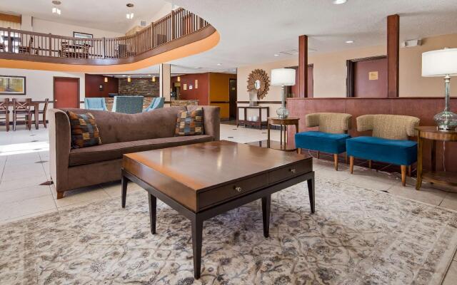 AmericInn by Wyndham Grand Rapids Airport North