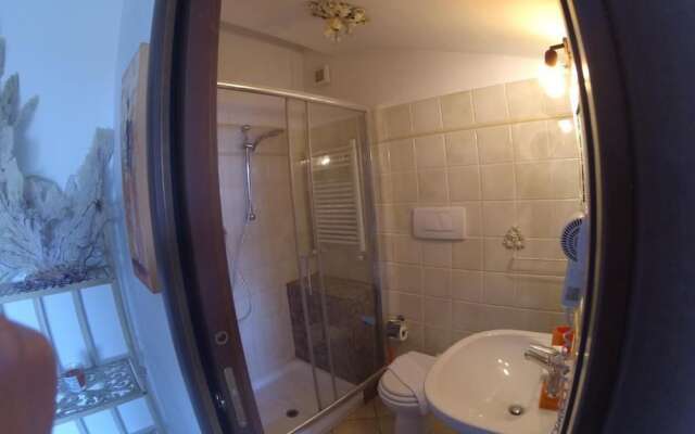 Suite Fregene Airport