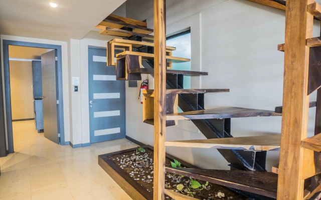 Lotus Luxury Condo