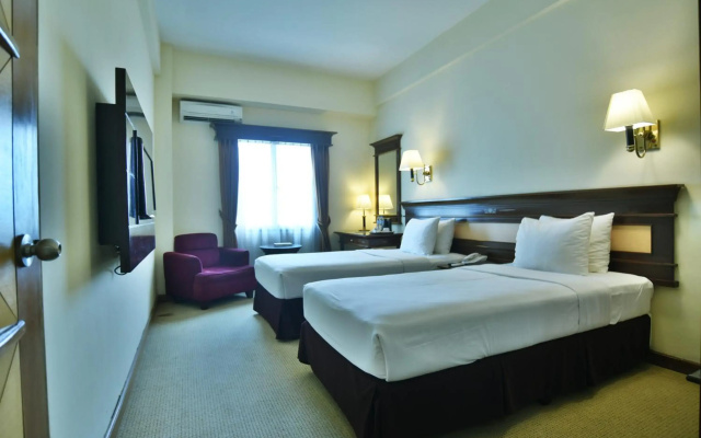 Mega Anggrek Hotel & Convention