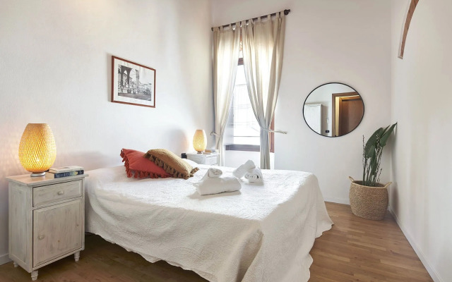 A Few Steps to The Duomo Amazing 4BD Apt