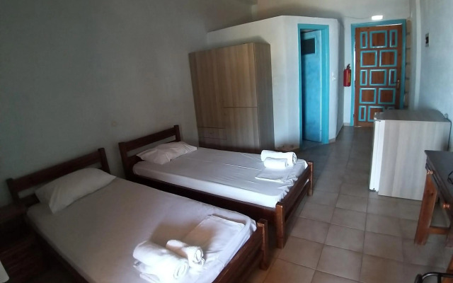 Stoupa Properties Rooms