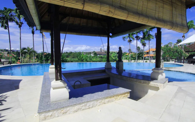 巴厘岛艾瑞水明漾 巴图贝灵16号(Airy Seminyak Kerobokan Batu Belig 16 Bali)