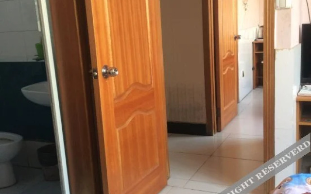 Weiwei Hostel