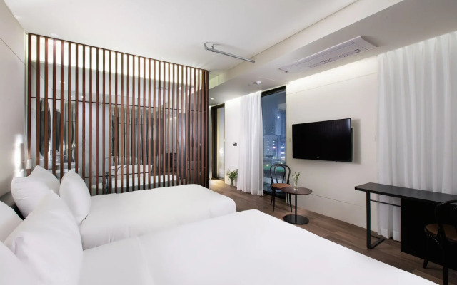 Park Marine Hotel