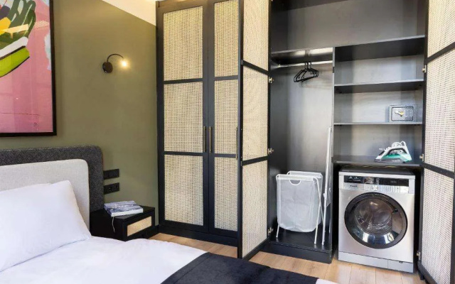 Upside Apartments