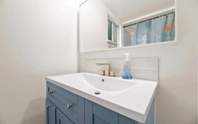 Charming Cabin Escape