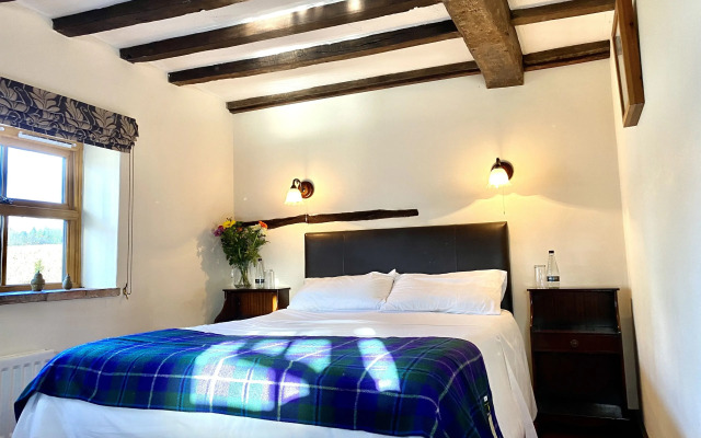 George & Dragon Country House Hotel