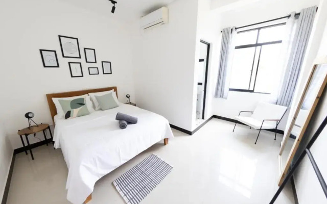 Spindrift Hostel Madiha - Adult Only