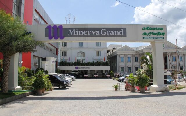 Minerva Grand Hotel