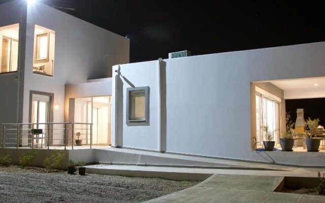 Aegean Horizon Beachfront Villas