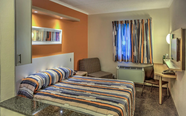 Road Lodge Germiston Lake