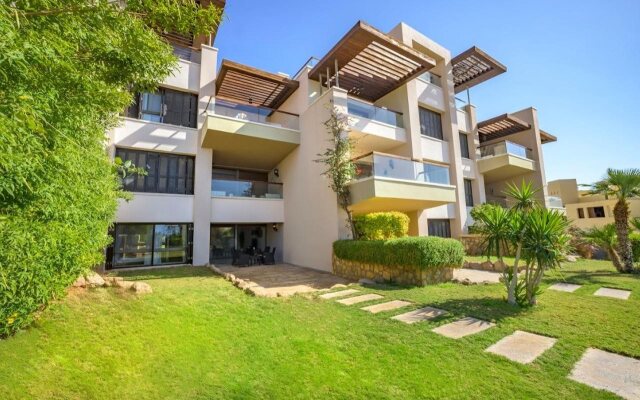 Tala Bay Residence - Families Only