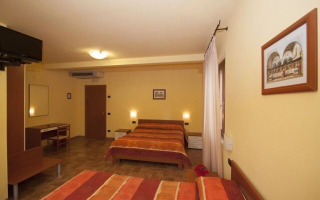 Camere Santucci
