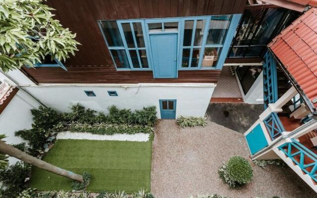 Khung Riverside Hotel