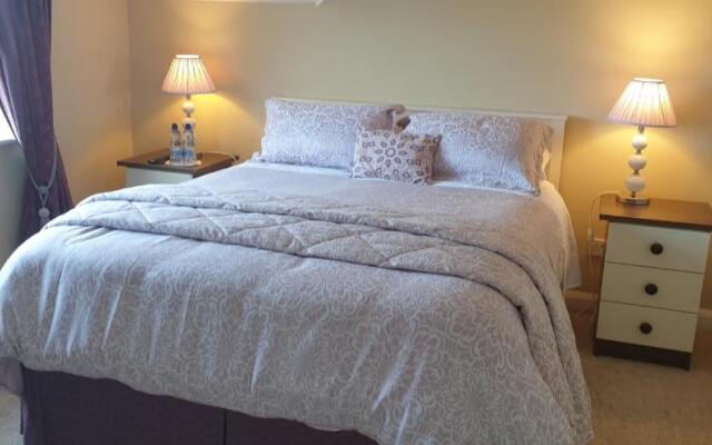 Knightsbrook Guesthouse