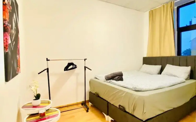 Sweet 3BR Apt in a Quiet Neighborhood