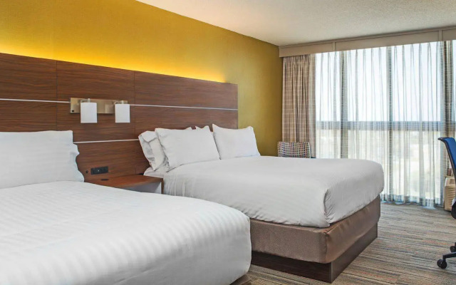 Holiday Inn Express Nags Head Oceanfront by IHG