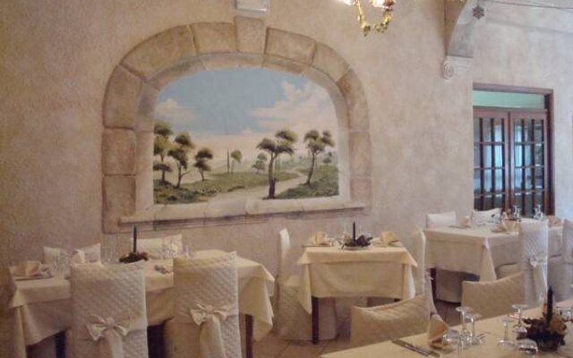 Agri Hotel Ristorante Hermitage