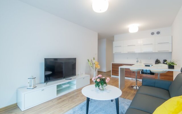 Golden Sun Apartments  - Solny