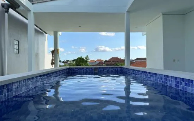 Modern 6 BR Villa VENIRE I Private Pool I Teracce I Kitchen I Parking I Co-working – Pool – Tibubeneng