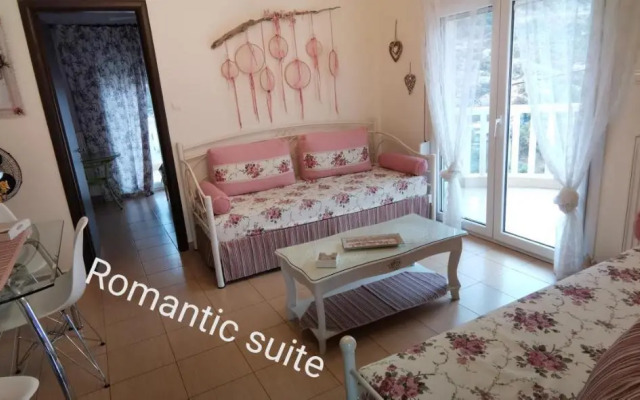 Iris Deluxe Suites 1