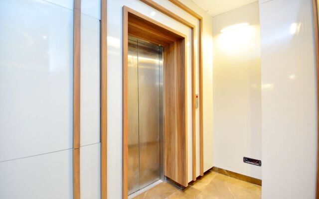 Capital O 43988 Makhan Residency