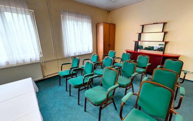 Klub Hotel
