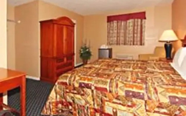 Regal Inn & Suites