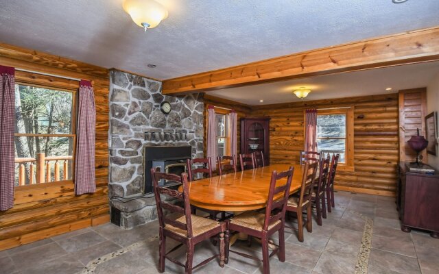 Streamside 4 Bedroom House