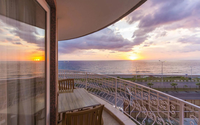 Milano Beach Family Hotel