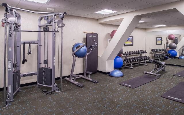 Crowne Plaza St. Louis Airport by IHG