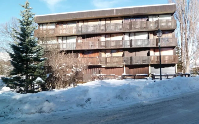 Apartment With one Bedroom in Enchastrayes, With Wonderful Mountain Vi