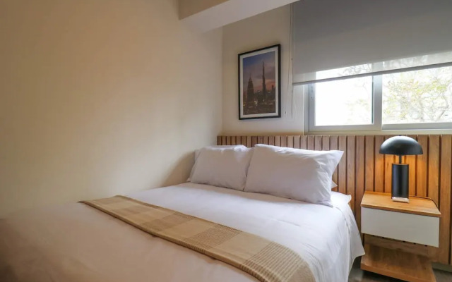 w Prestigious 3BR w Great Balcony in Miraflores