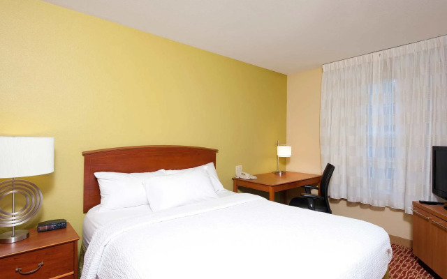 Towneplace Suites By Marriott Bloomington - фото 4