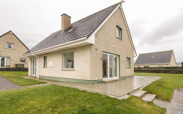 38 Carrowhubbock Holiday Village