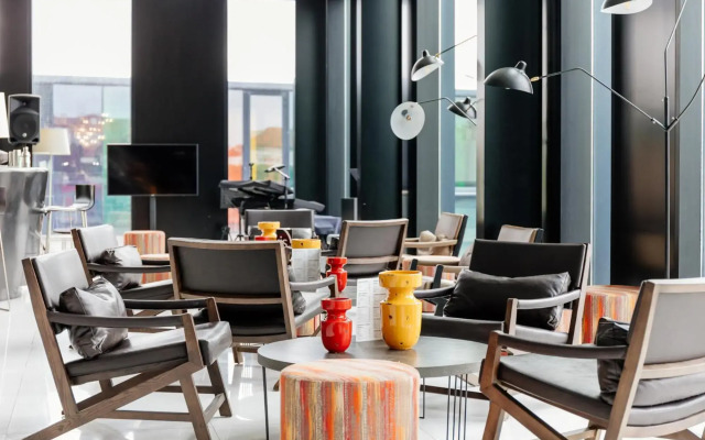 Axis Viana Business & SPA Hotel